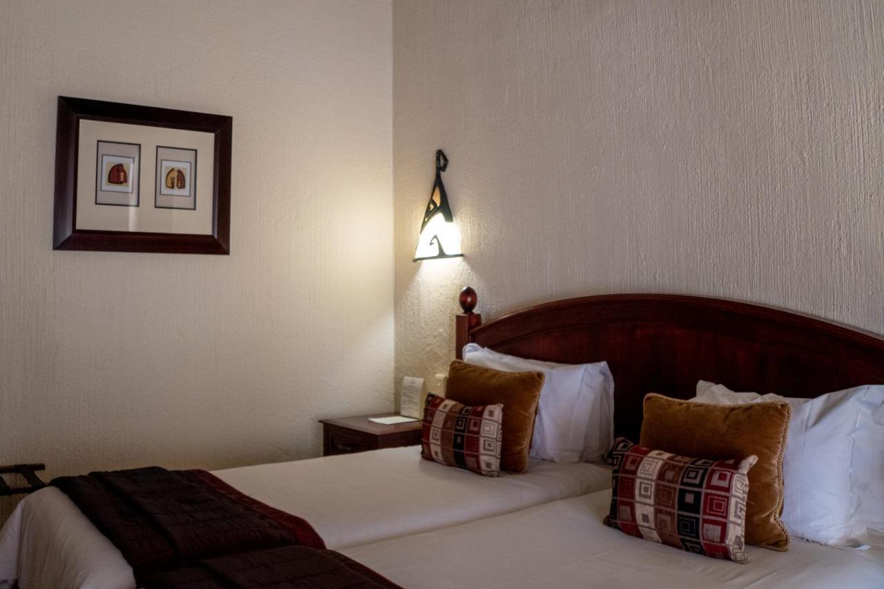 Kwa Maritane Hotel Ledig